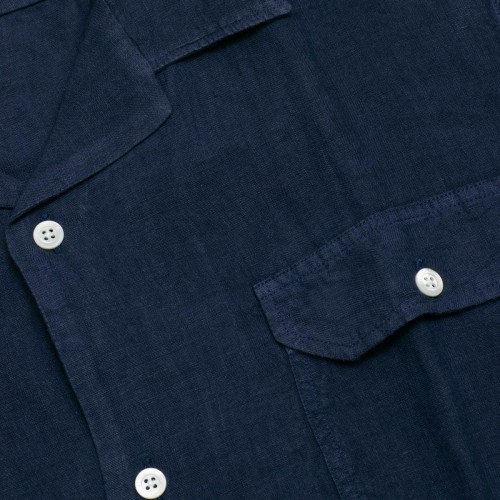 chemise-en-lin-marine-manches-courtes-pour-homme-detail-tissu