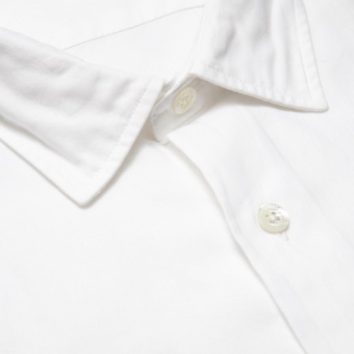 chemise-blanche-unie-manches-longues-pour-homme-detail-col