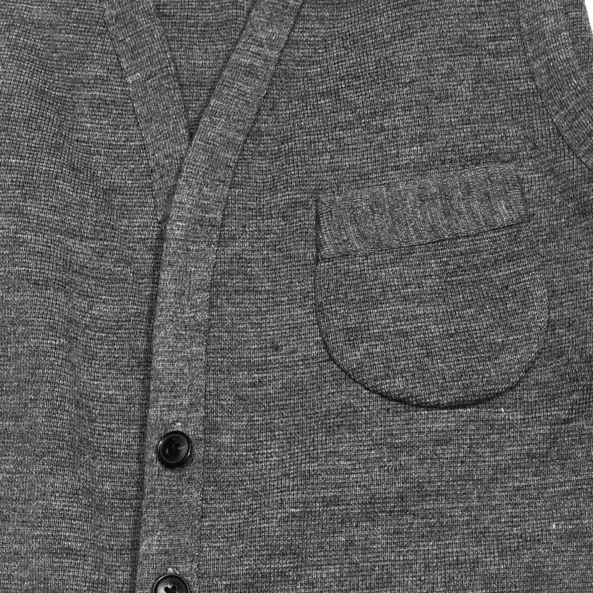 gilet-sans-manches-en-laine-gris-perfect-wool-detail-tissu