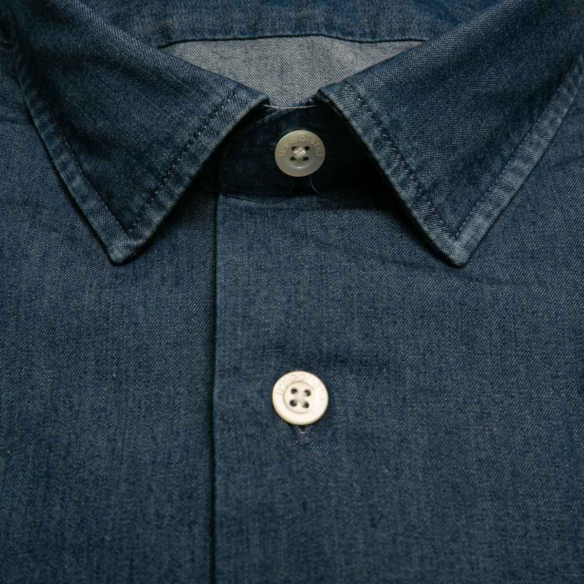 chemise-en-coton-denim-bouton-nacre-detail-col