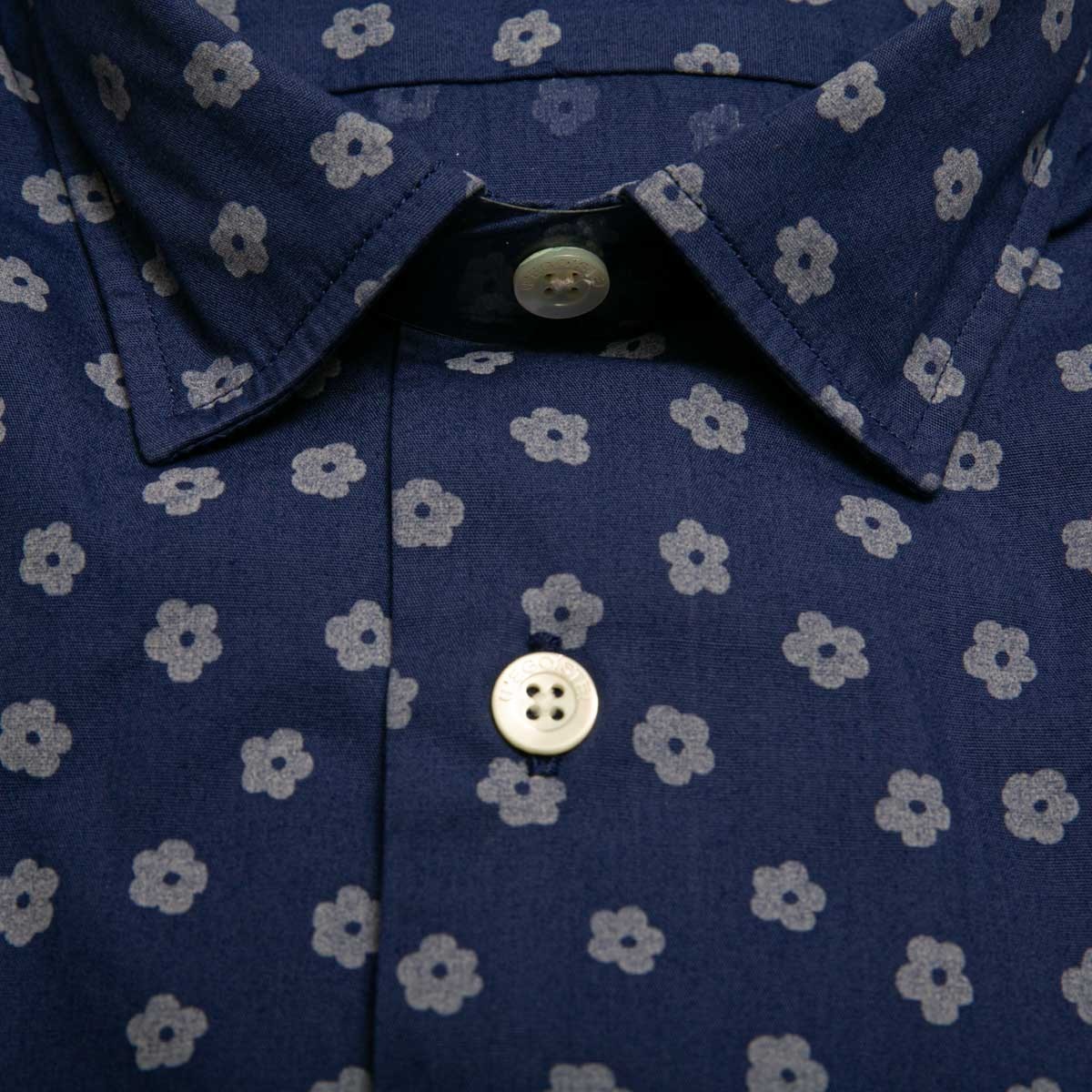 chemise-en-coton-bleu-marine-a-fleurs-manches-longues-pour-homme-detail-tissu