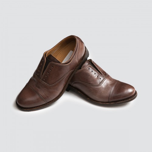 chaussure-derby-en-cuir-marron-fonce-avec-ou-sans-lacet-pour-homme