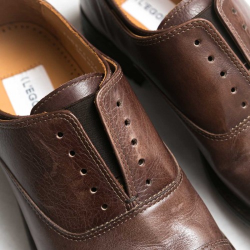 chaussure-derby-en-cuir-marron-fonce-avec-ou-sans-lacet-pour-homme-detail