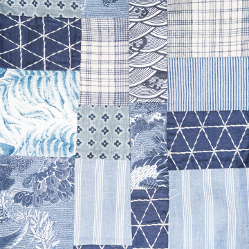 blazer-en-patchwork-de-tissus-japonais-tons-indigo-pour-femme-detail-tissu