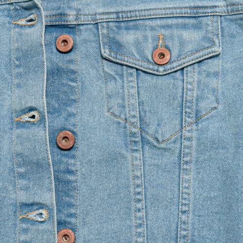 veste-en-jean-bouton-cuivre-pour-femme-detail-tissu