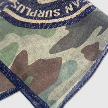 bandana-camouflage-kaki-en-coton-detail-tissu