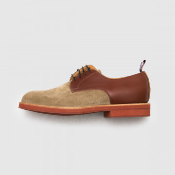 chaussures-derby-buck-en-cuir-et-velours-kaki-et-marron-pour-homme-vue-de-profil