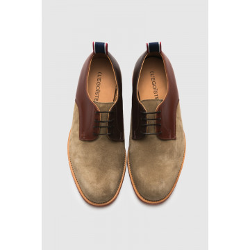 chaussures-derby-buck-en-cuir-et-velours-kaki-et-marron-pour-homme-vue-de-dessus