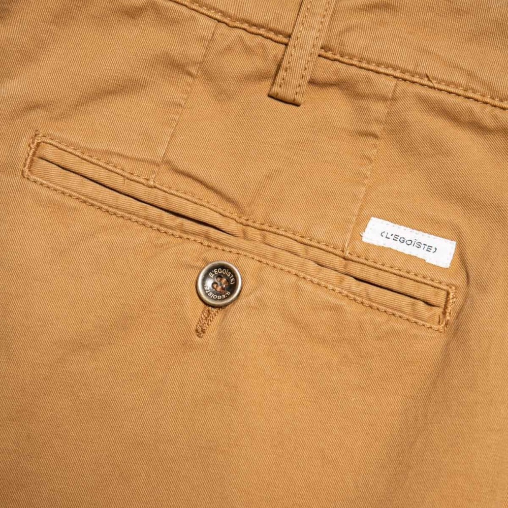 pantalon-chino-caramel-pour-homme-detail-poche
