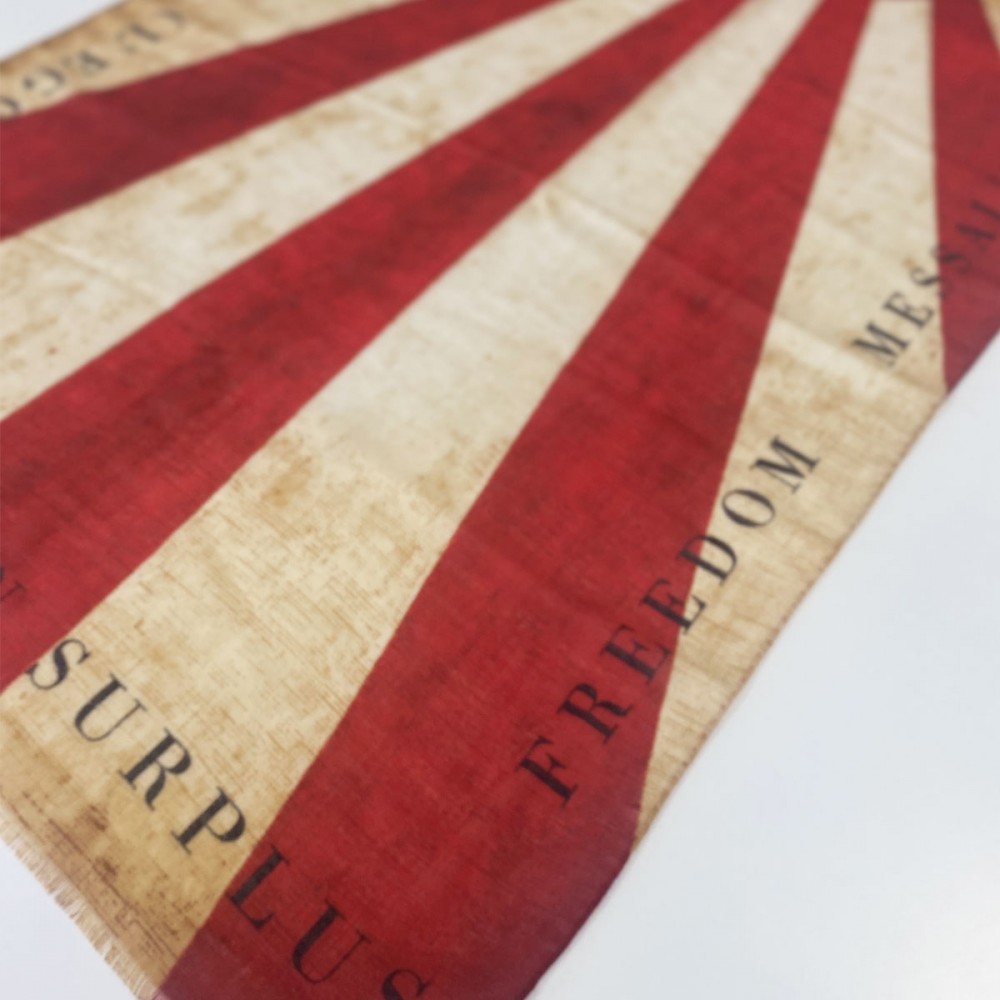 cheche-en-laine-japon-drapeau-historique-pour-homme-et-femme-detail-tissu