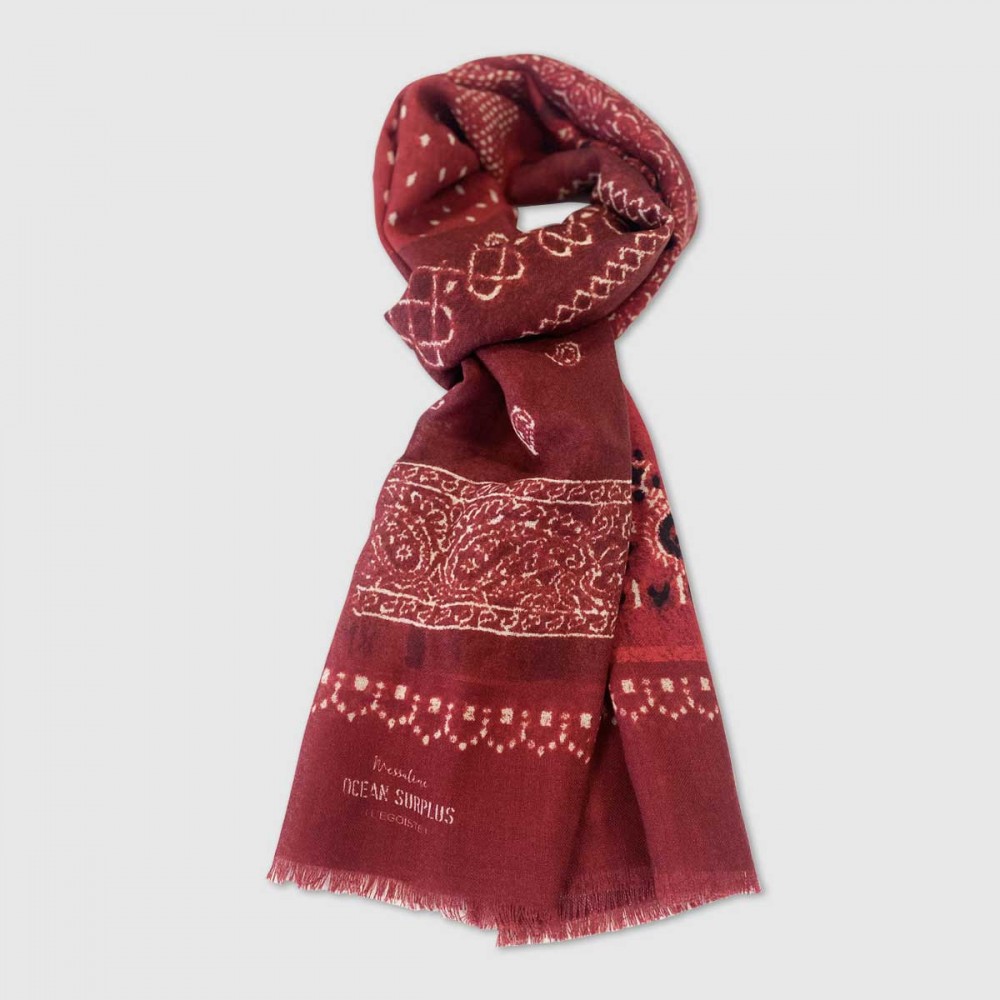 cheche-en-laine-rouge-motifs-bandana-pour-homme-et-femme