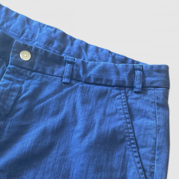 pantalon-sartorial-bleu-poche-boutonnage