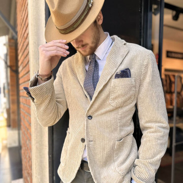 veste-blazer-velours-coton-beige-pour-homme-detail-manche